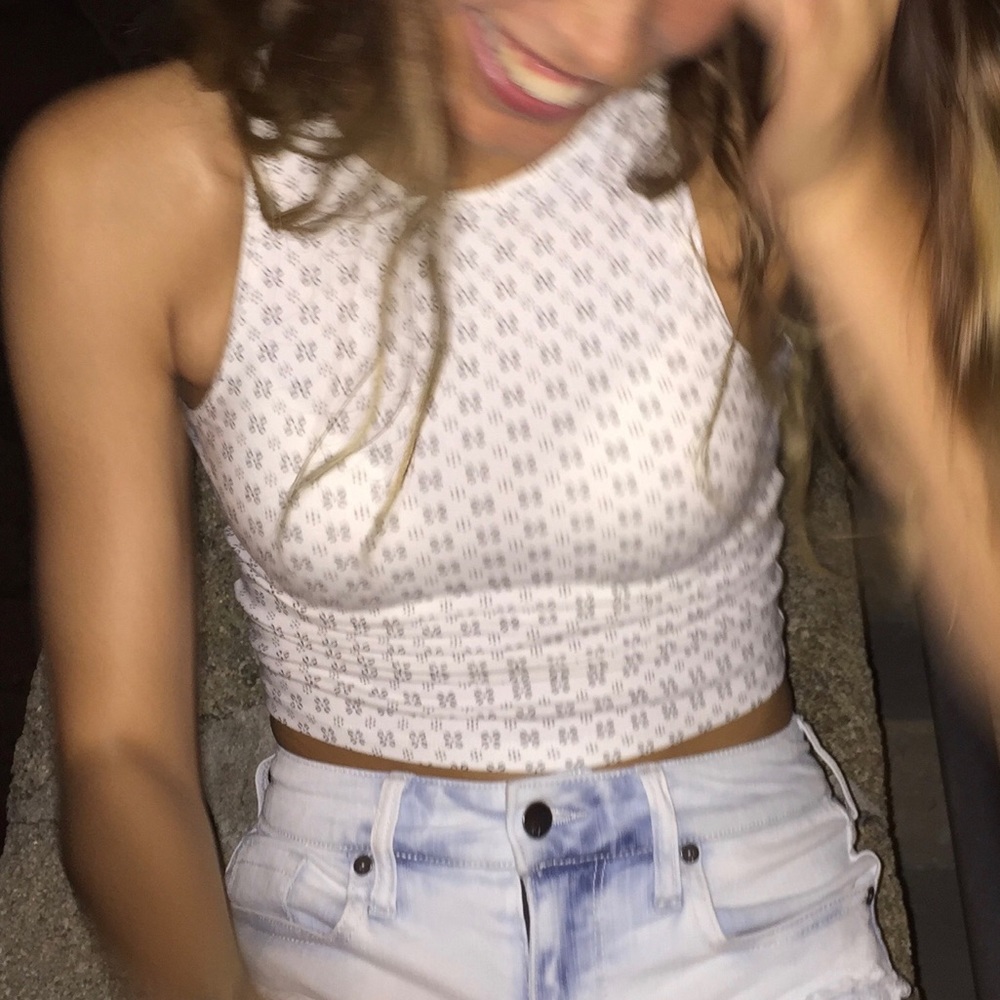 Black and white crop top